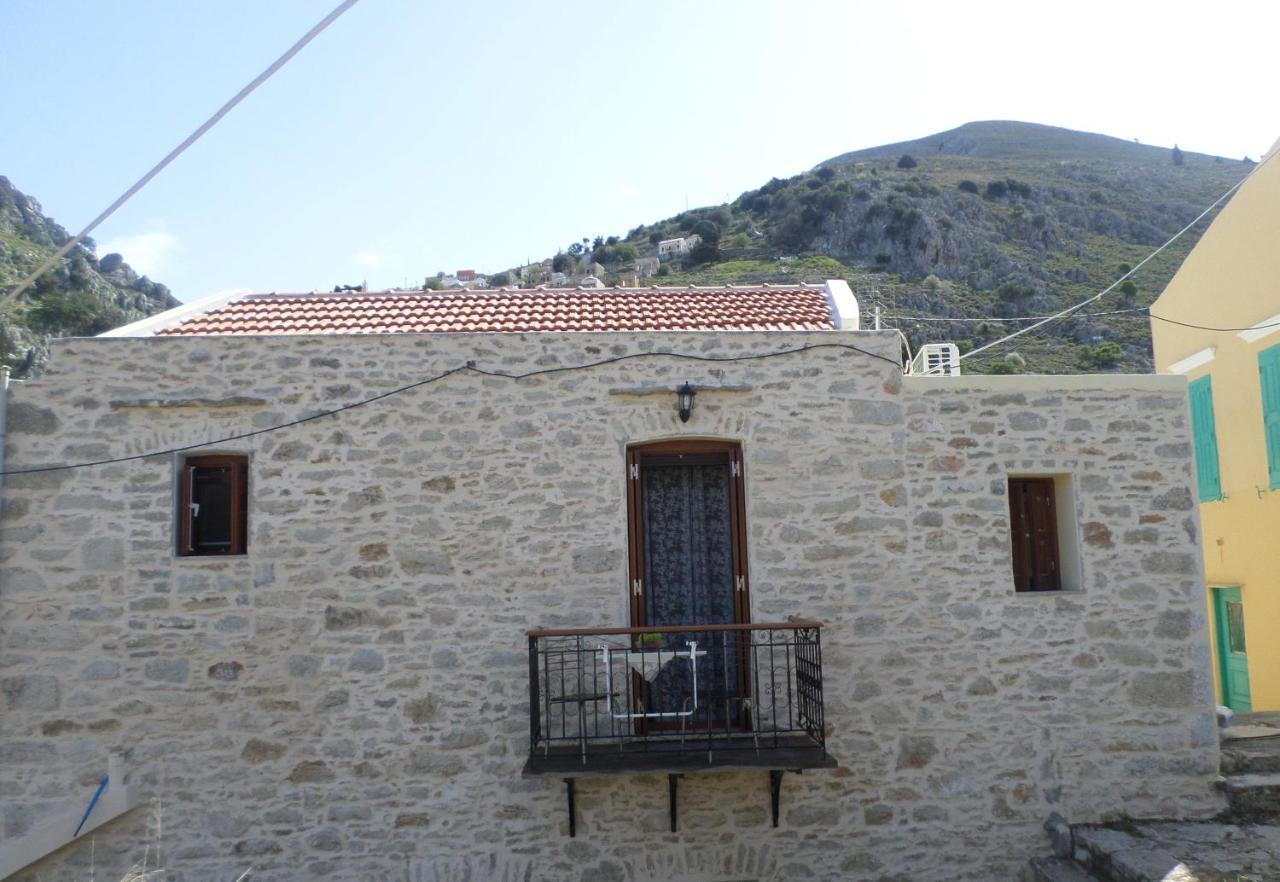 Apartamento Grandma'S House Symi Exterior foto